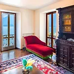بيت للعطل Elegant Large House F1f2