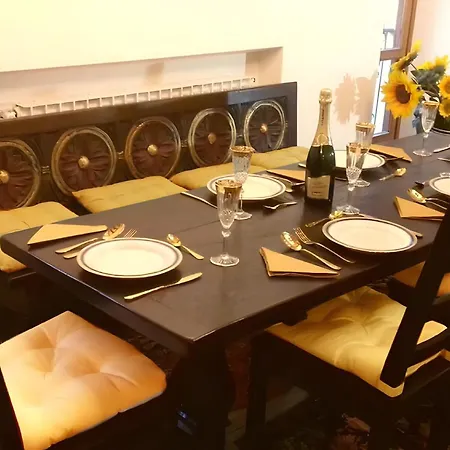 Elegant Large House F1f2 Vakantiehuis Gravedona